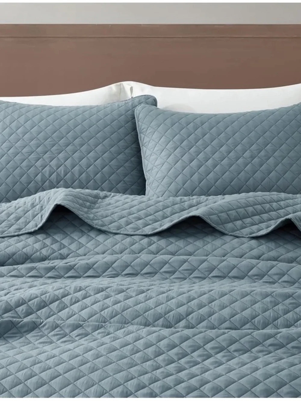 Light Blue Quilted king 3 piece Bedspread Set -